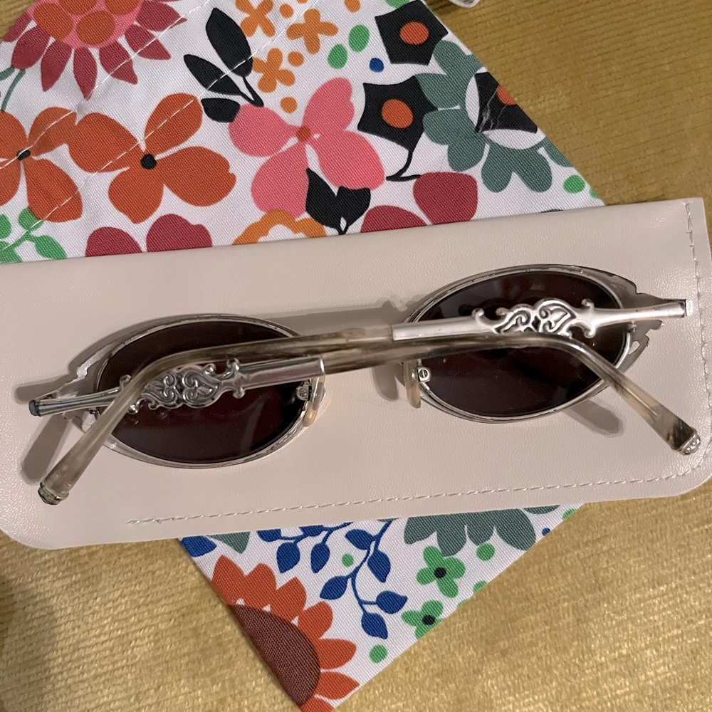 Brighton Vintage Sunglasses Y2K - Picture 2 of 5